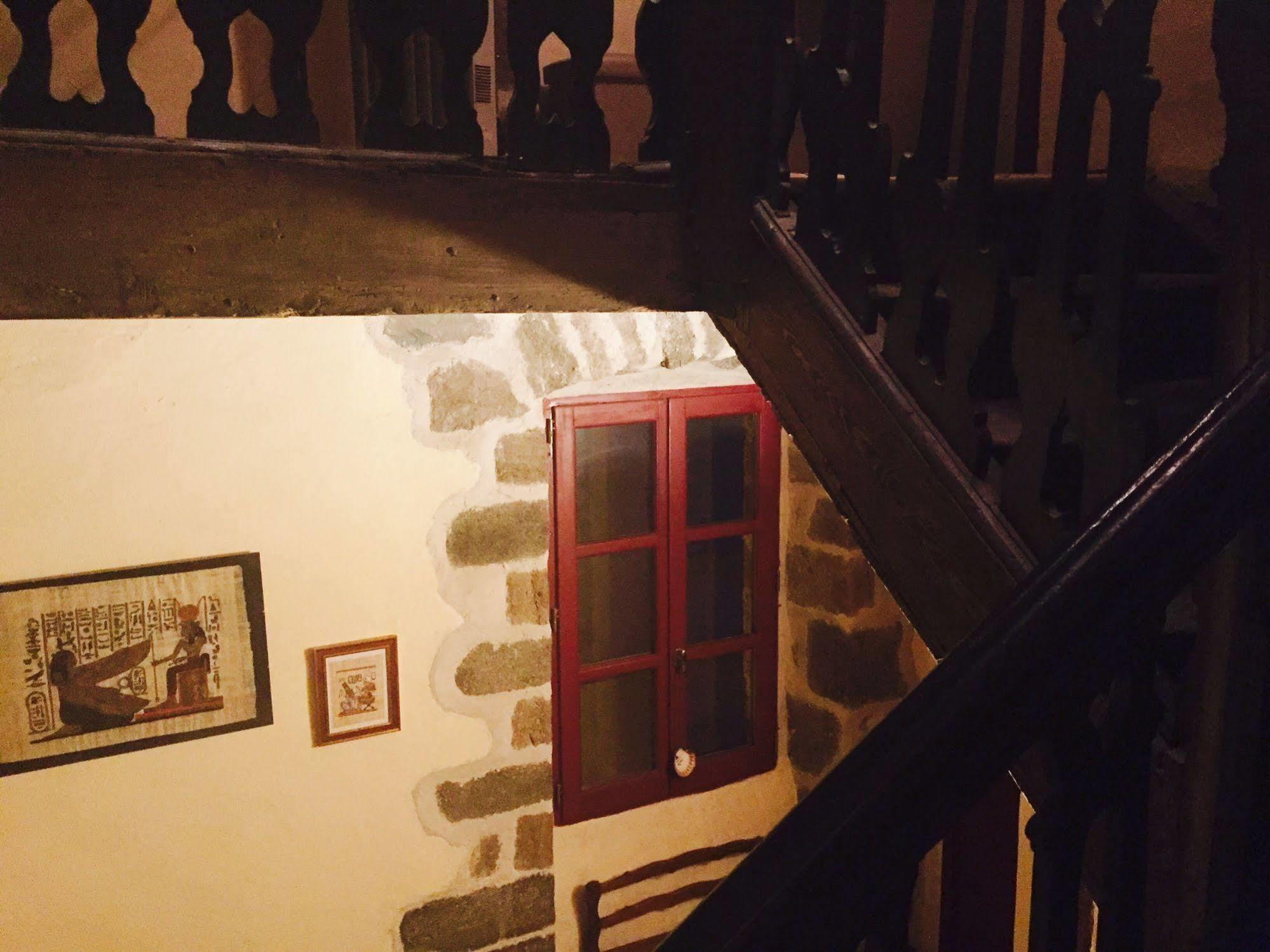 Une Coquille Sous L'Oreiller Le Puy-en-Velay ภายนอก รูปภาพ